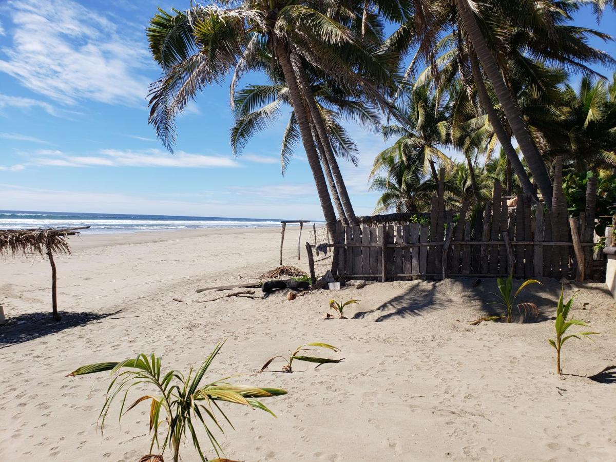 Bungalows La Perla Playa Azul Exterior foto